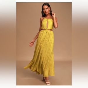 Lulu’s mustard yellow maxi dress